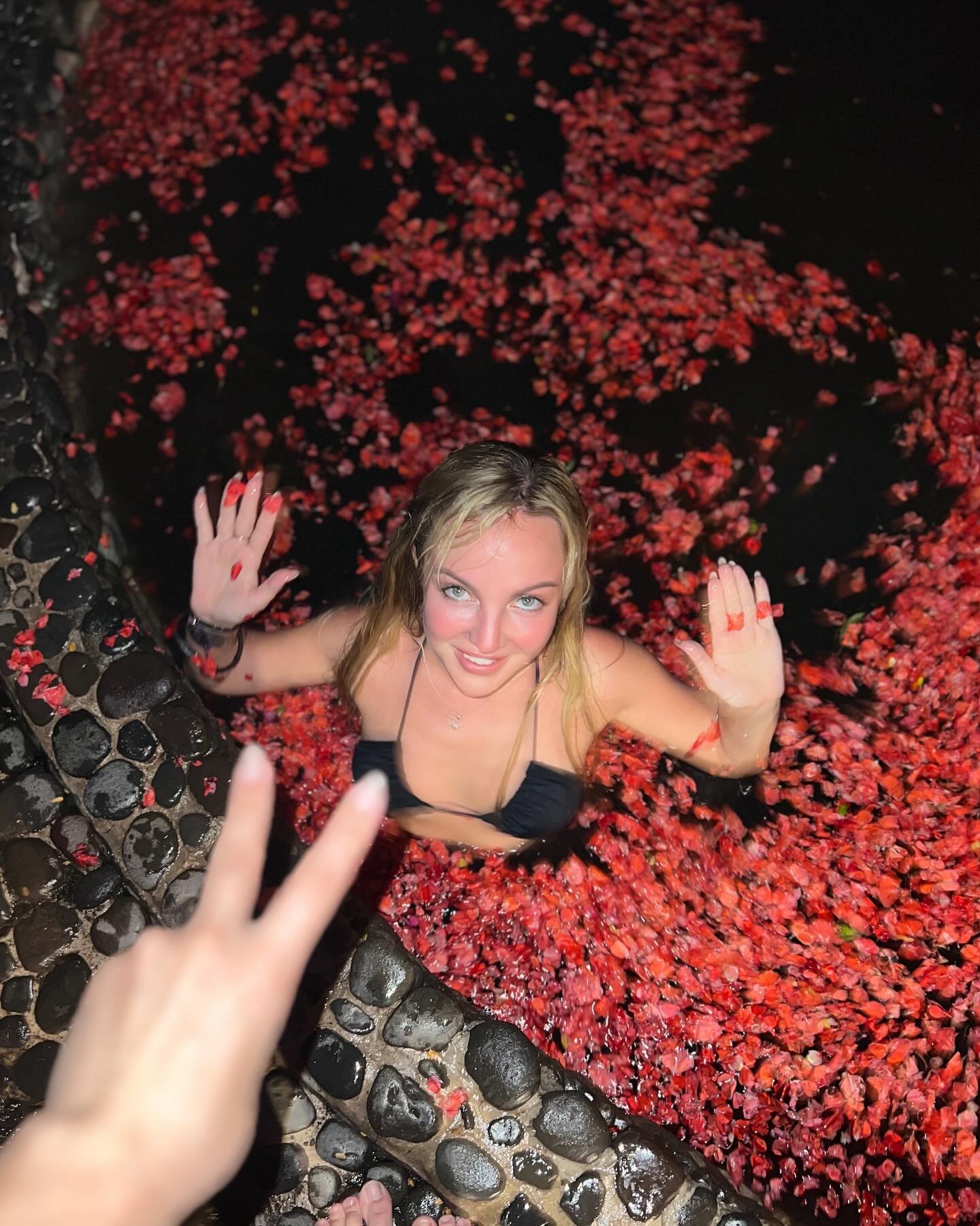 siyamore_ instagram image archive image