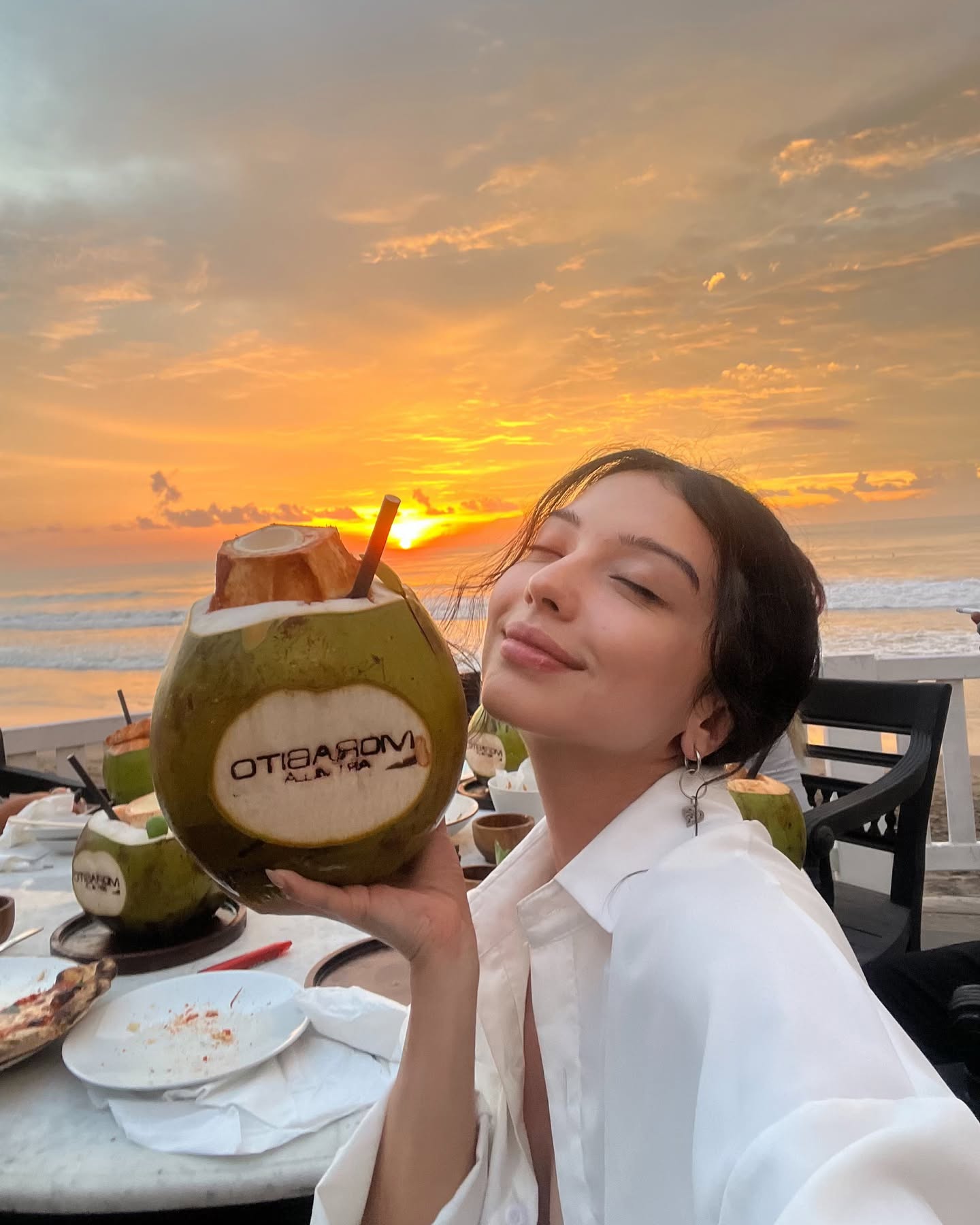 siyamore_ instagram image archive image