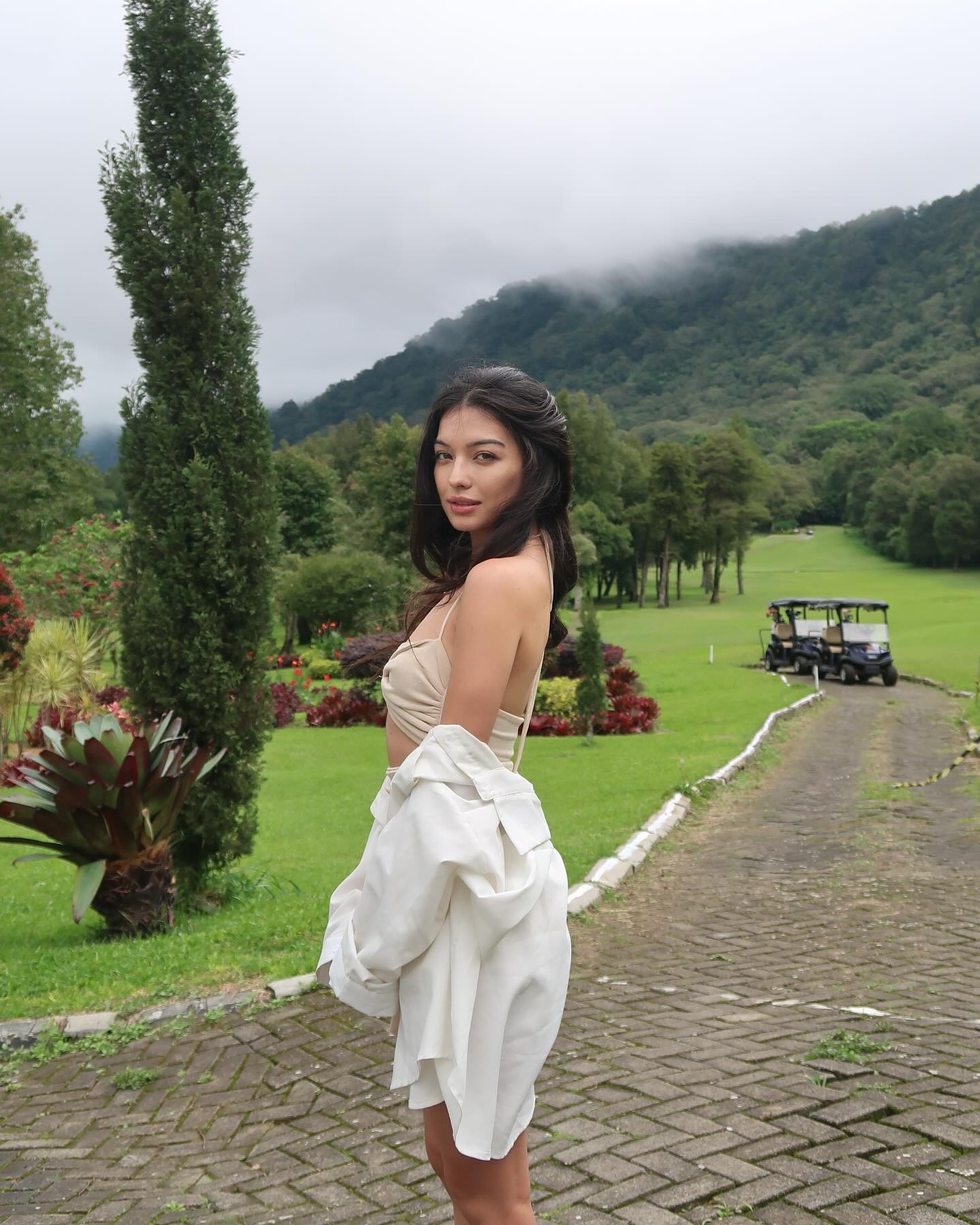 siyamore_ instagram image archive image