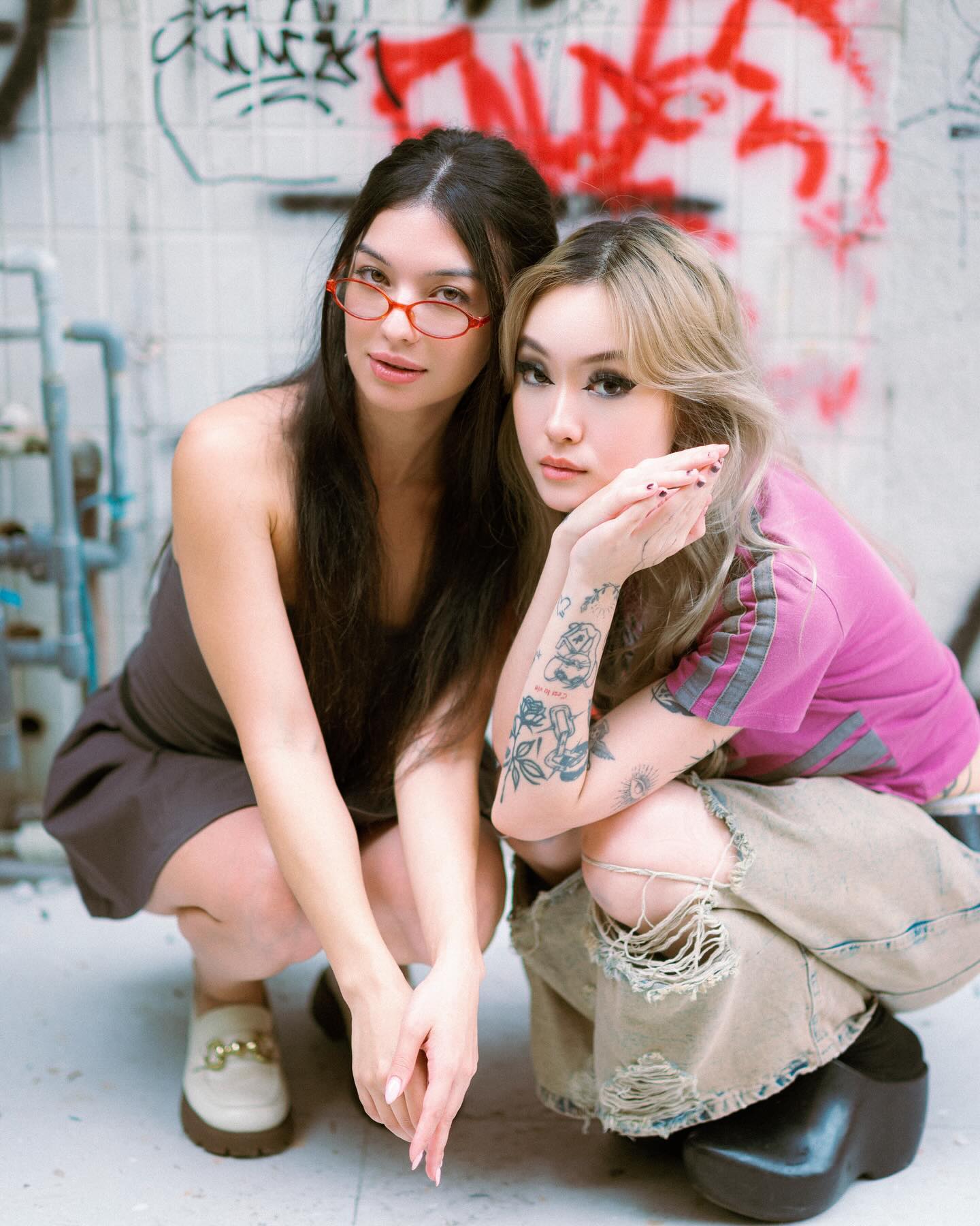 siyamore_ instagram image archive image