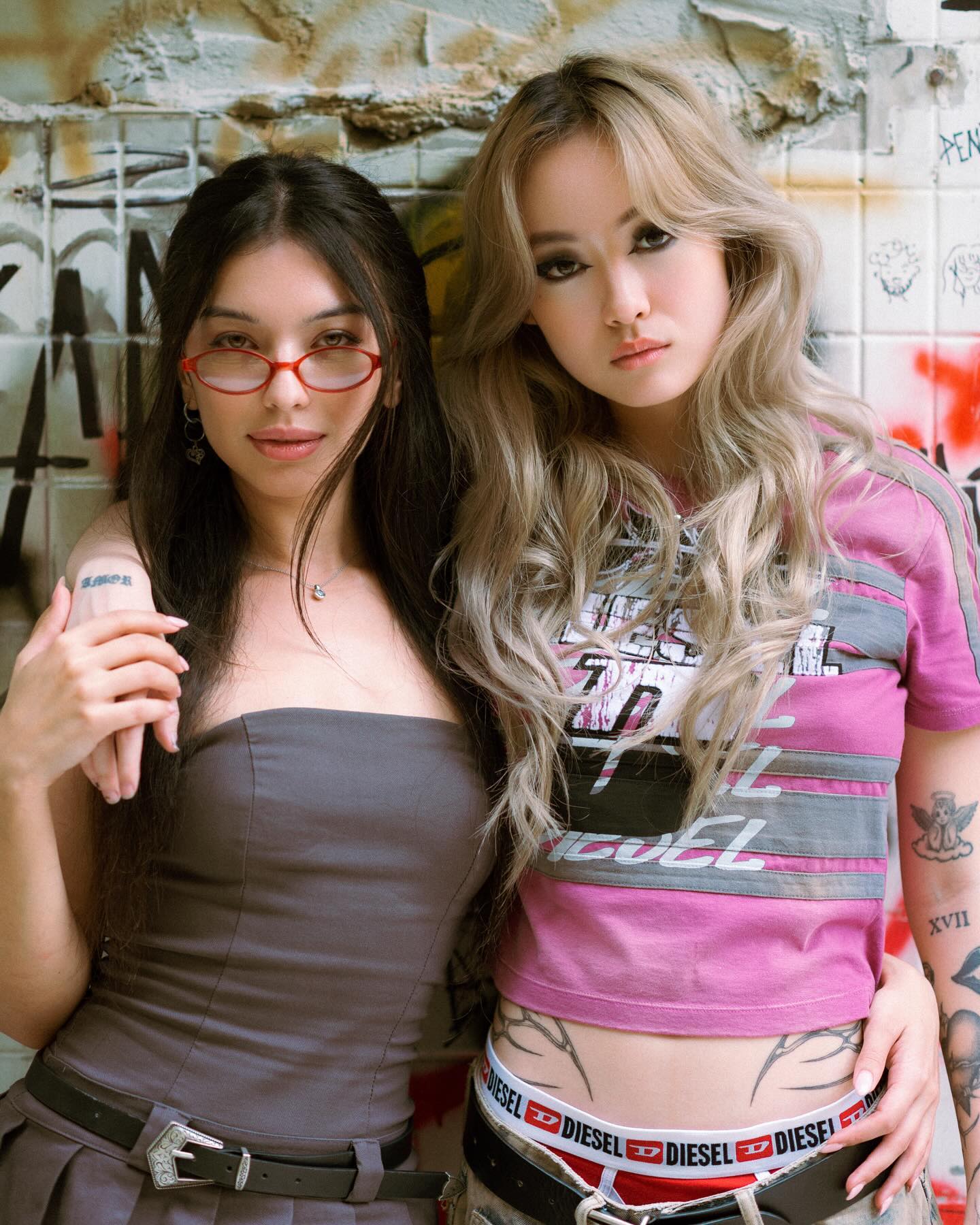 siyamore_ instagram image archive image