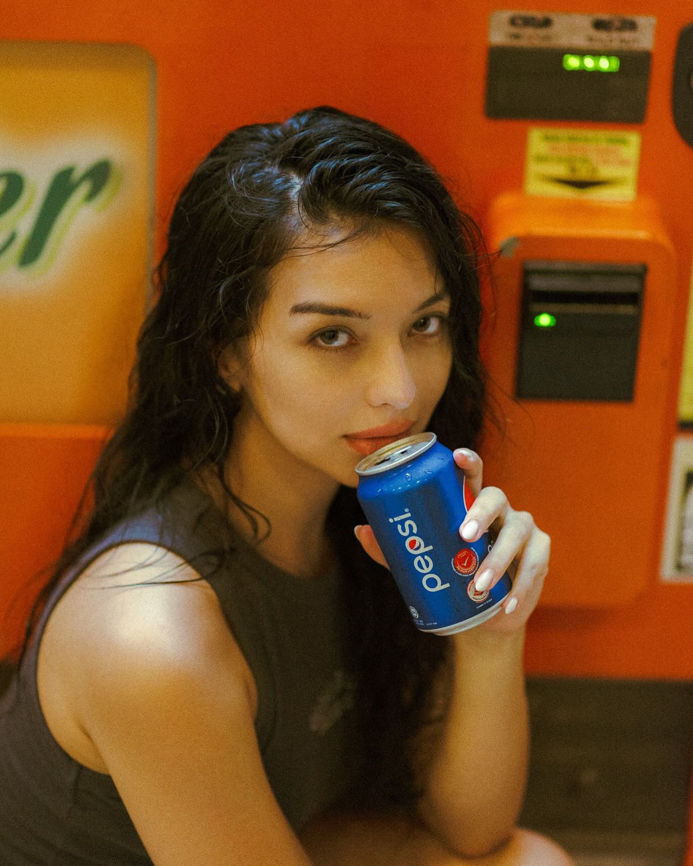 siyamore_ instagram image archive image