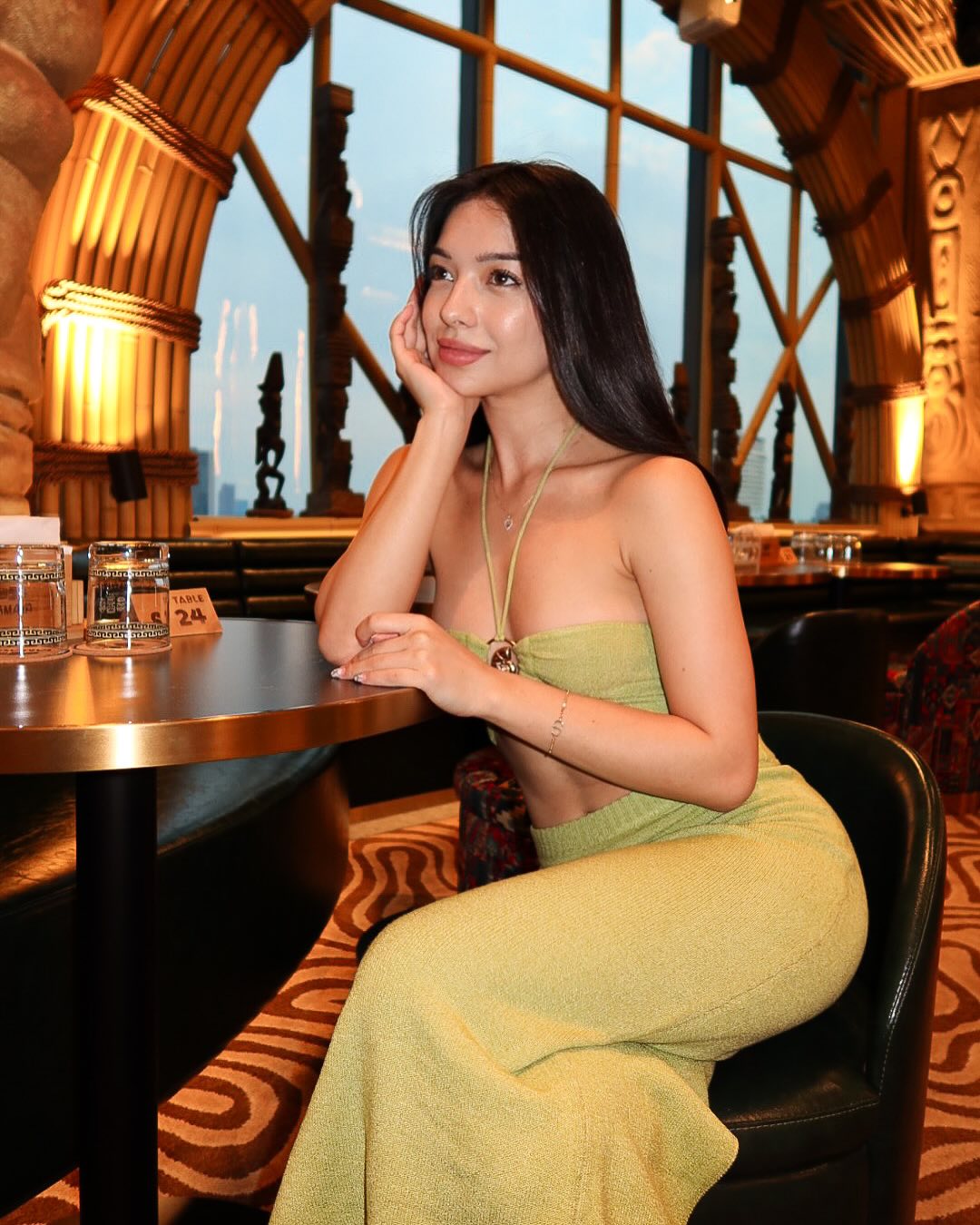 siyamore_ instagram image archive image