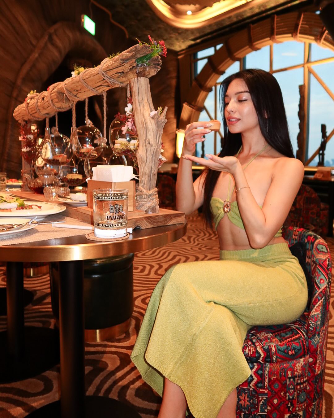 siyamore_ instagram image archive image