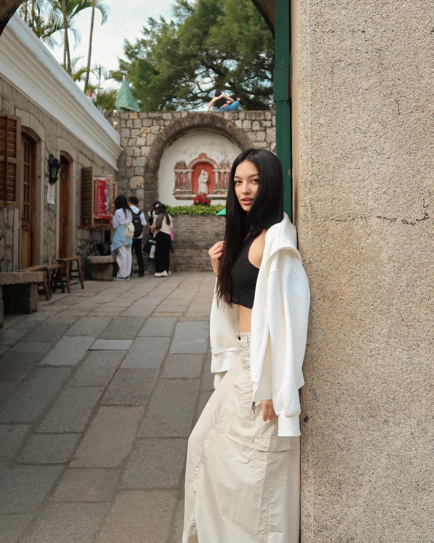 siyamore_ instagram image archive image