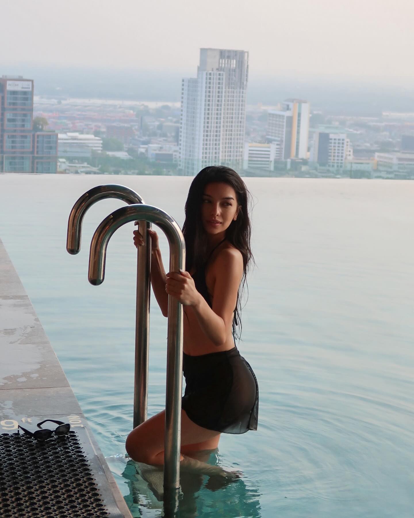 siyamore_ instagram image archive image