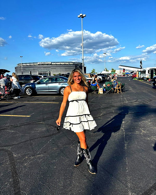 skydavisson_ instagram image archive image