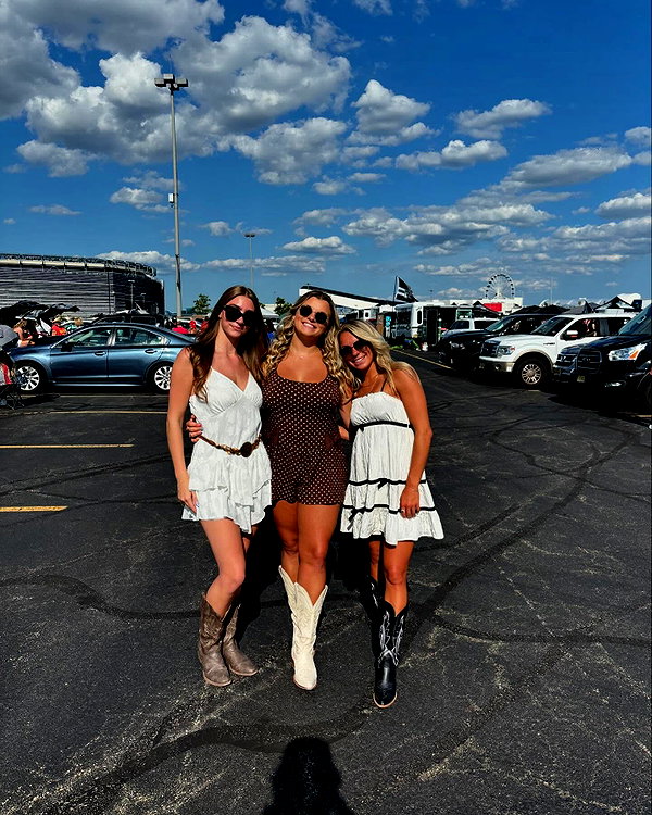 skydavisson_ instagram image archive image