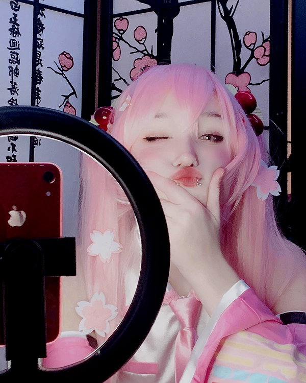 sminky instagram image archive image