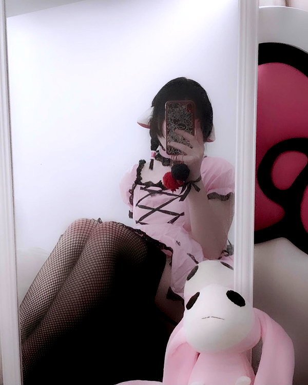 sminky instagram image archive image