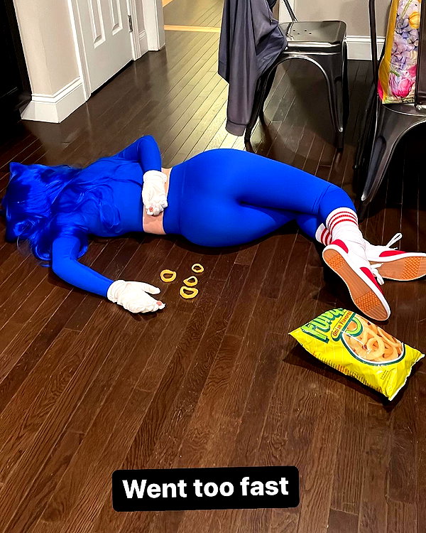 sneesnaw2.0 instagram image archive image