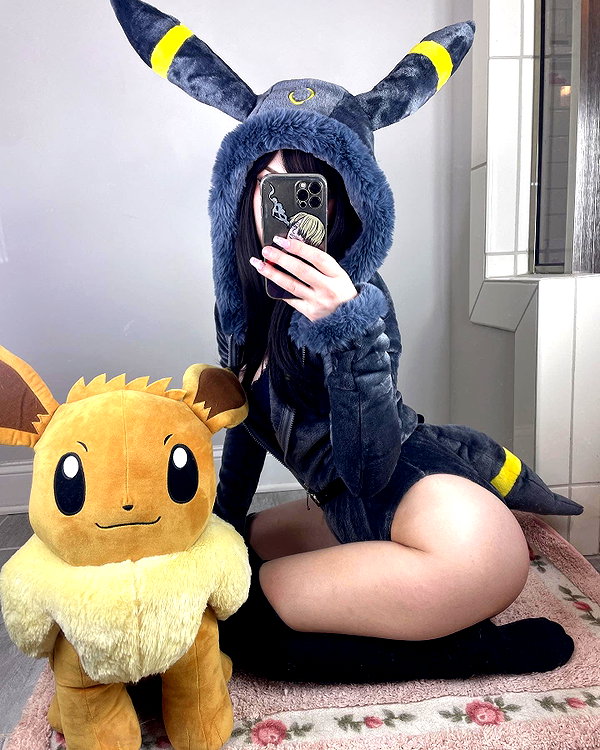 sneesnaw2.0 instagram image archive image