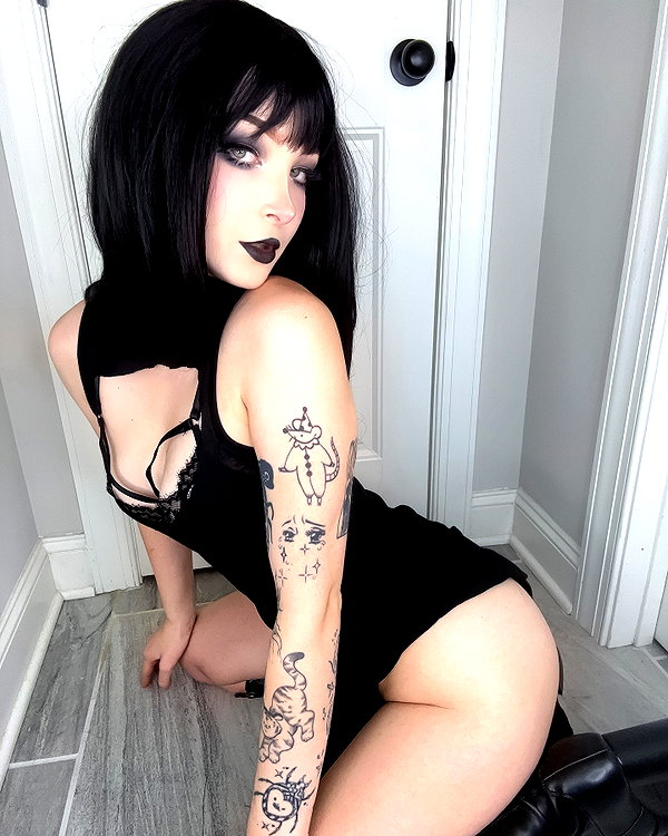 sneesnaw2.0 instagram image archive image