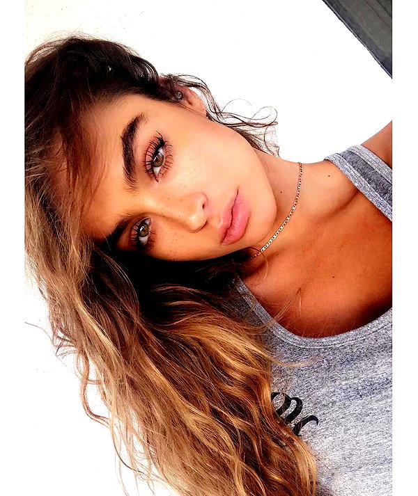 sommerray instagram image archive image
