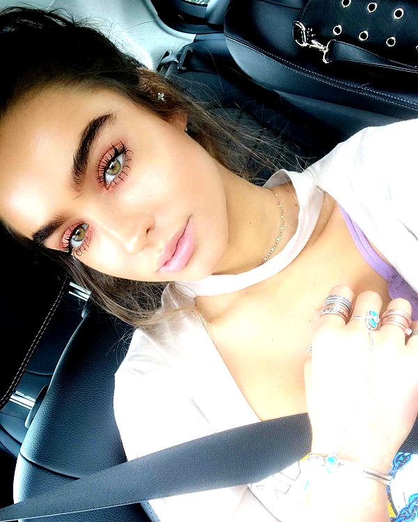 sommerray instagram image archive image
