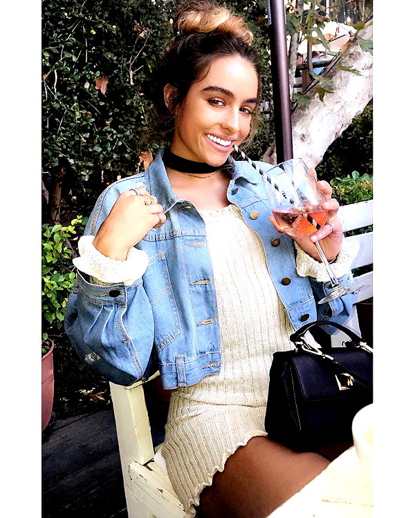 sommerray instagram image archive image