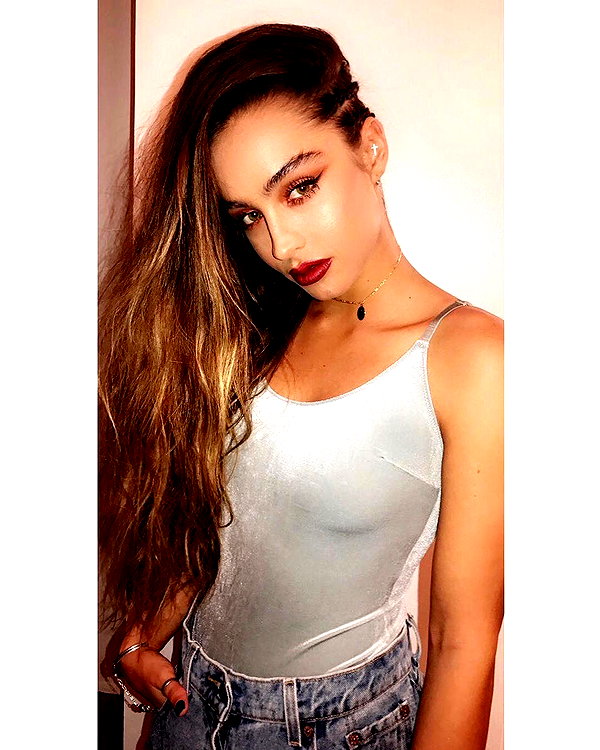 sommerray instagram image archive image