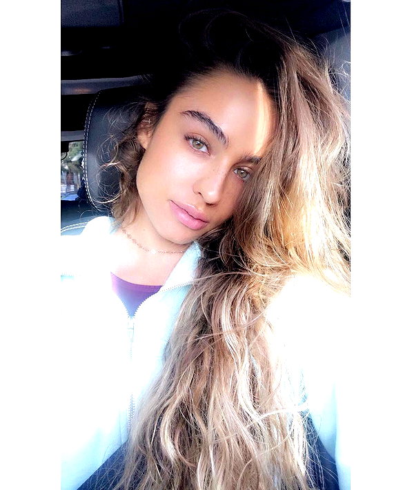 sommerray instagram image archive image