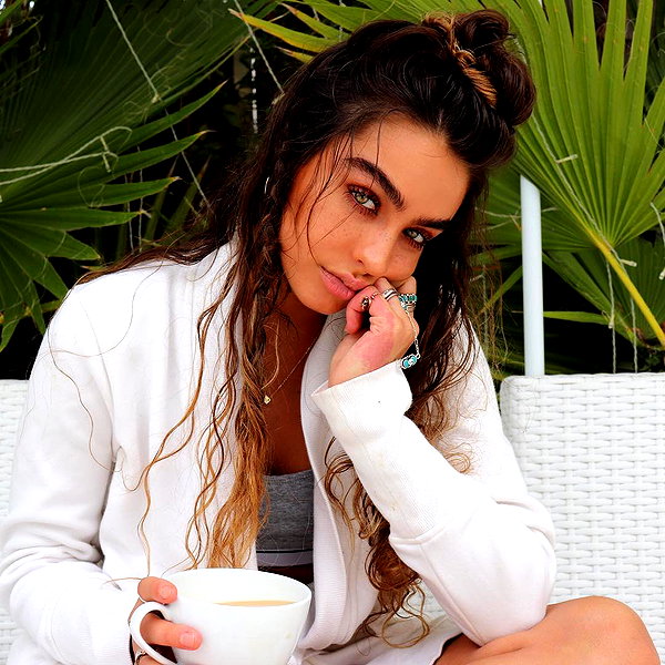 sommerray instagram image archive image