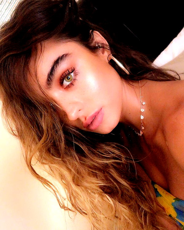 sommerray instagram image archive image