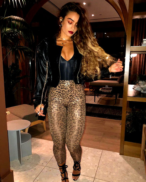 sommerray instagram image archive image