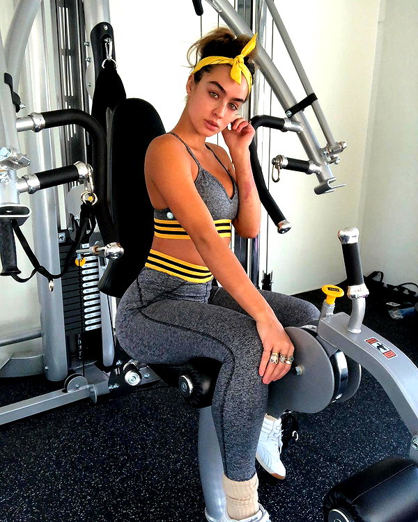 sommerray instagram image archive image