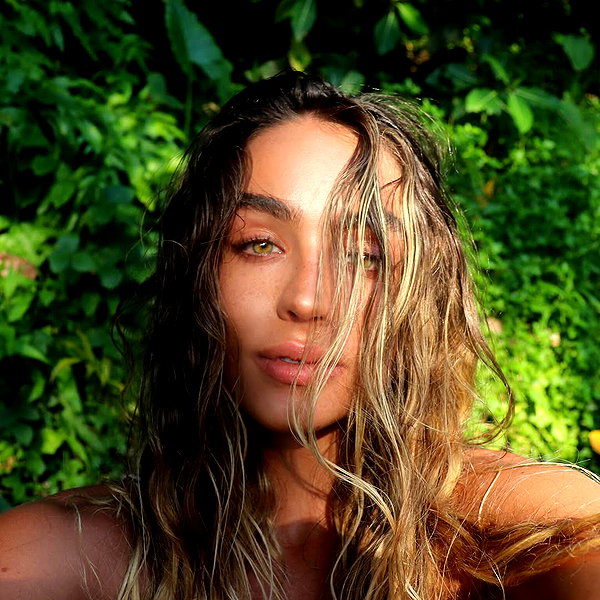 sommerray instagram image archive image
