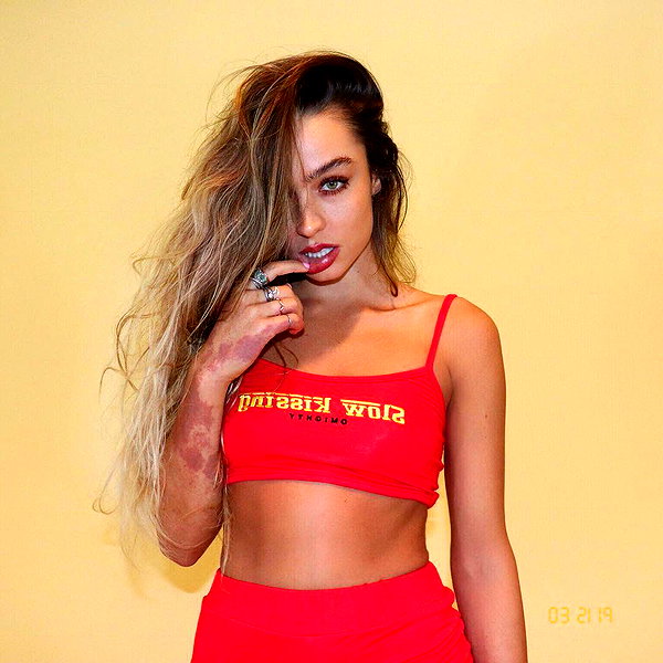sommerray instagram image archive image