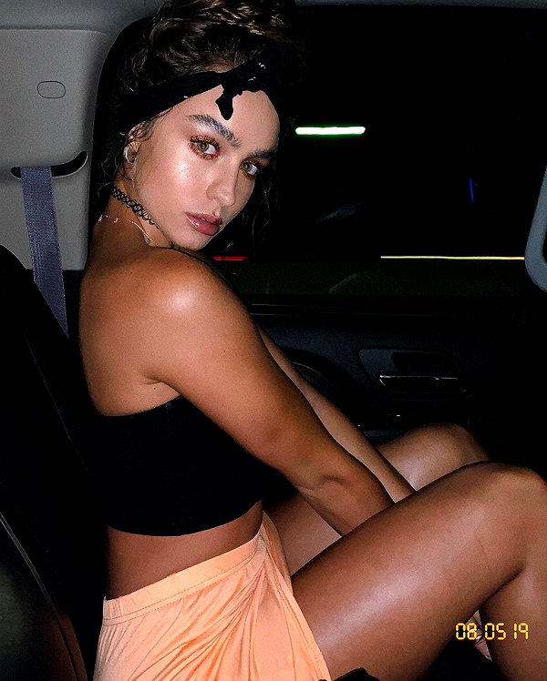 sommerray instagram image archive image