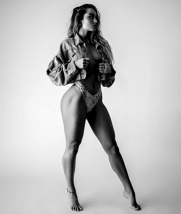 sommerray instagram image archive image