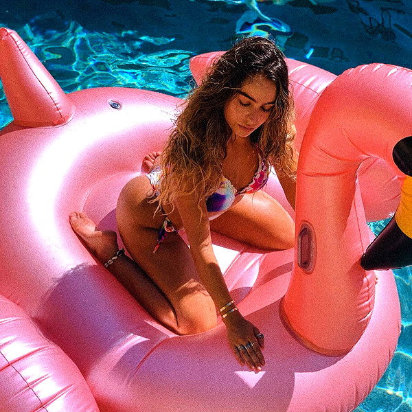 sommerray instagram image archive image