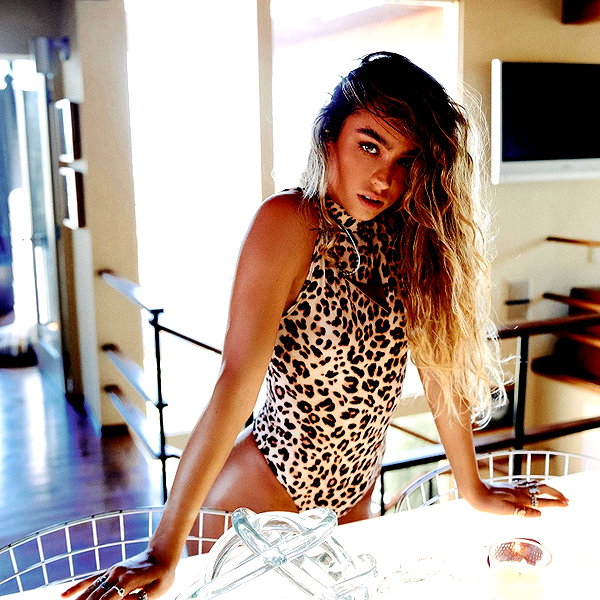 sommerray instagram image archive image