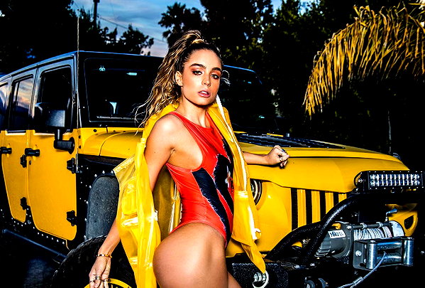 sommerray instagram image archive image