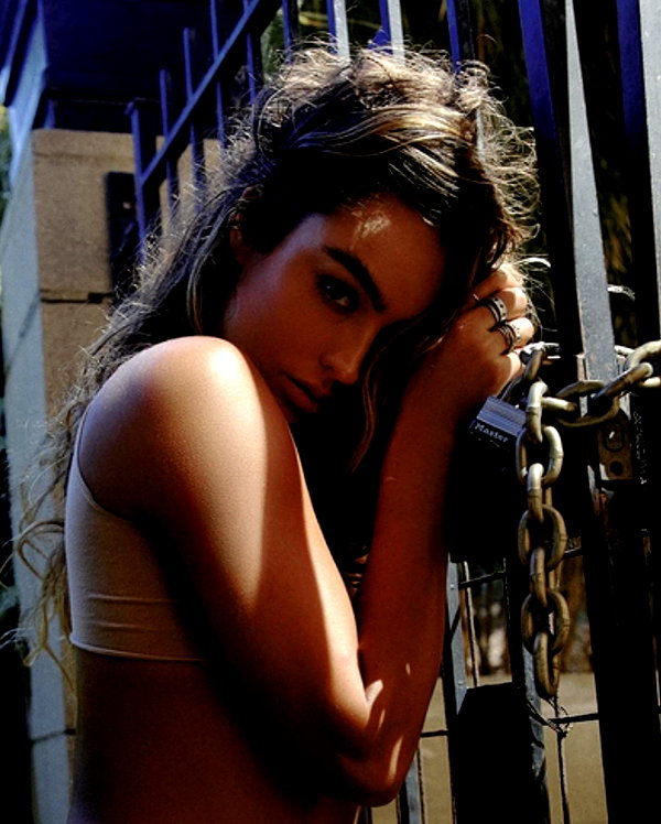 sommerray instagram image archive image
