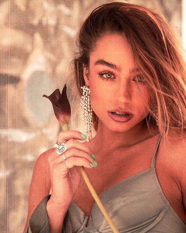 sommerray instagram image archive image