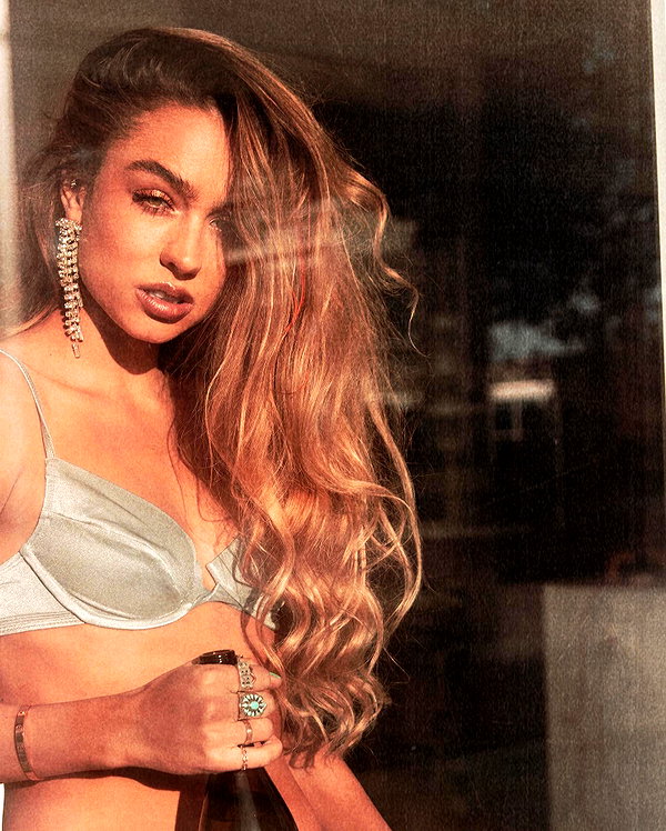 sommerray instagram image archive image