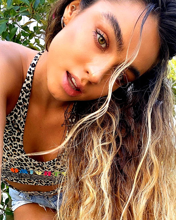 sommerray instagram image archive image