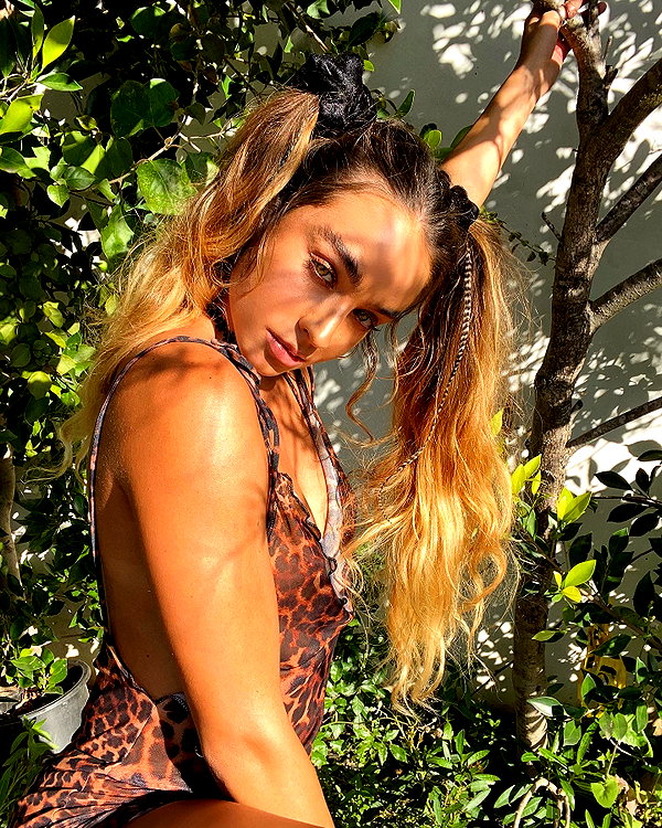 sommerray instagram image archive image