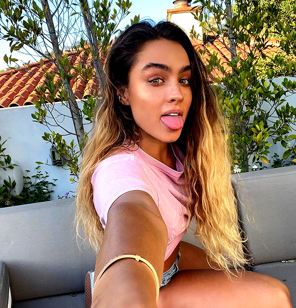 sommerray instagram image archive image