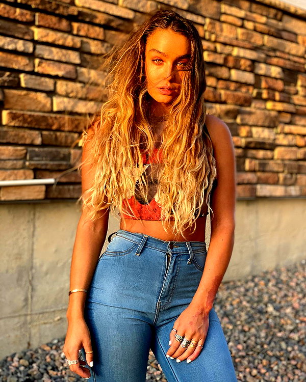 sommerray instagram image archive image