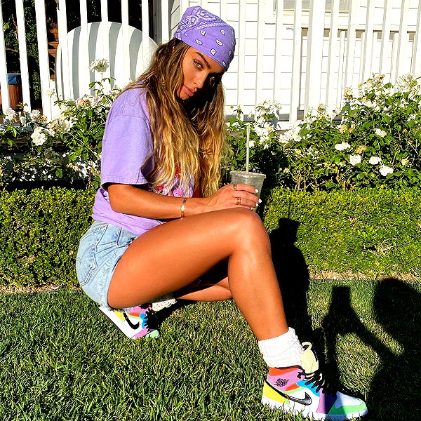 sommerray instagram image archive image