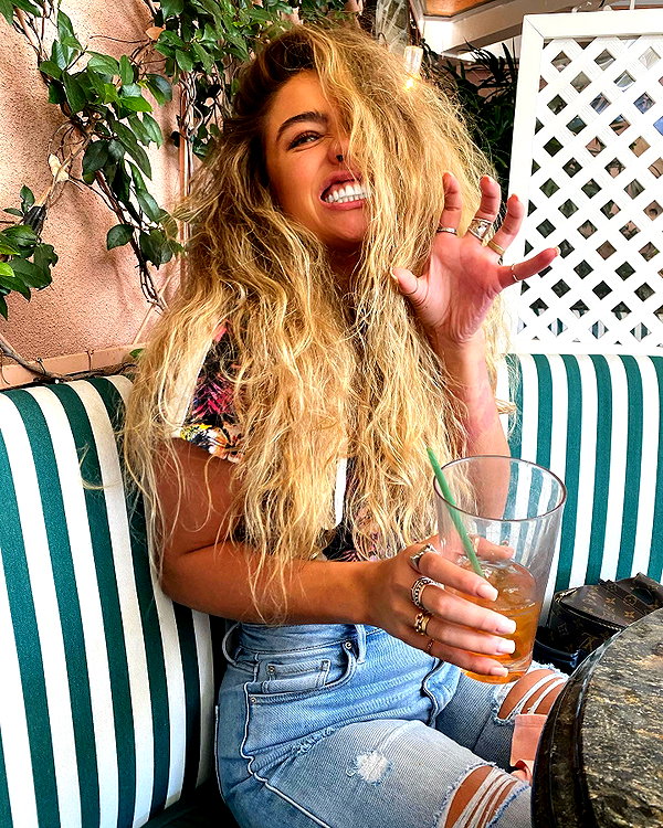 sommerray instagram image archive image