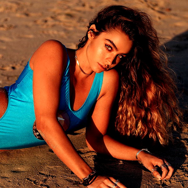 sommerray instagram image archive image