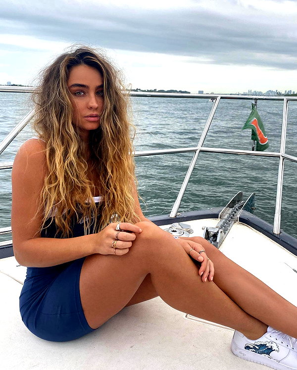 sommerray instagram image archive image