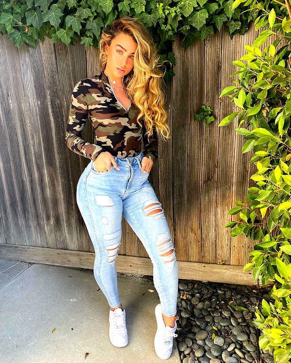 sommerray instagram image archive image