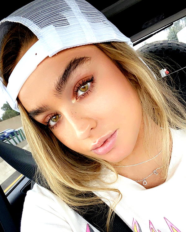 sommerray instagram image archive image