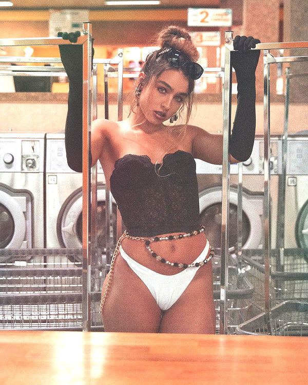 sommerray instagram image archive image