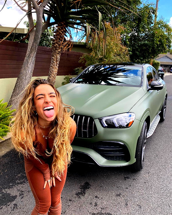 sommerray instagram image archive image