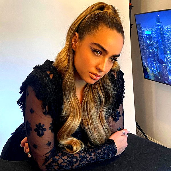 sommerray instagram image archive image