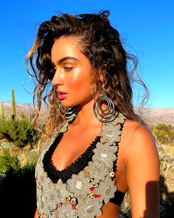 sommerray instagram image archive image